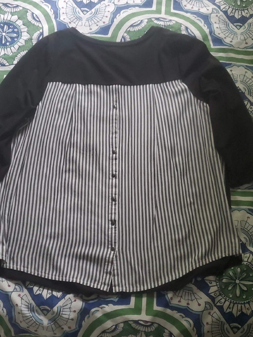 J Jill Black Back Striped Tunic Top L